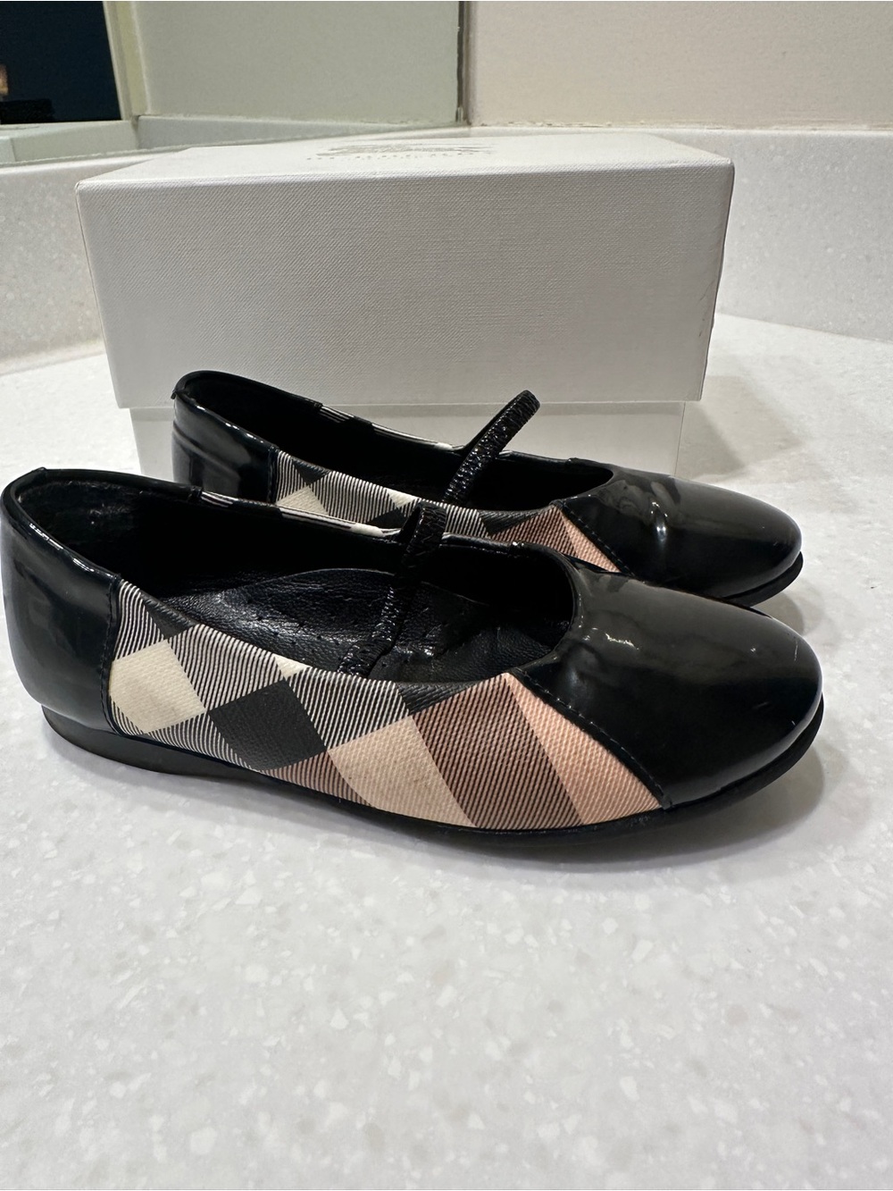 Burberry Black Patent Mary Jane Flats with Beige Check Accent